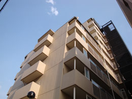 nCcR
