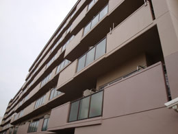 �A�h���[����������