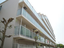 �T�����F�[�����`