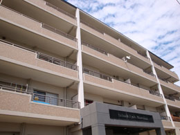 �A�[�o�j�X���s�R��